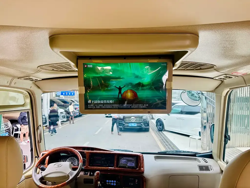 Toyota Coaster 2021 из CN, фото 8