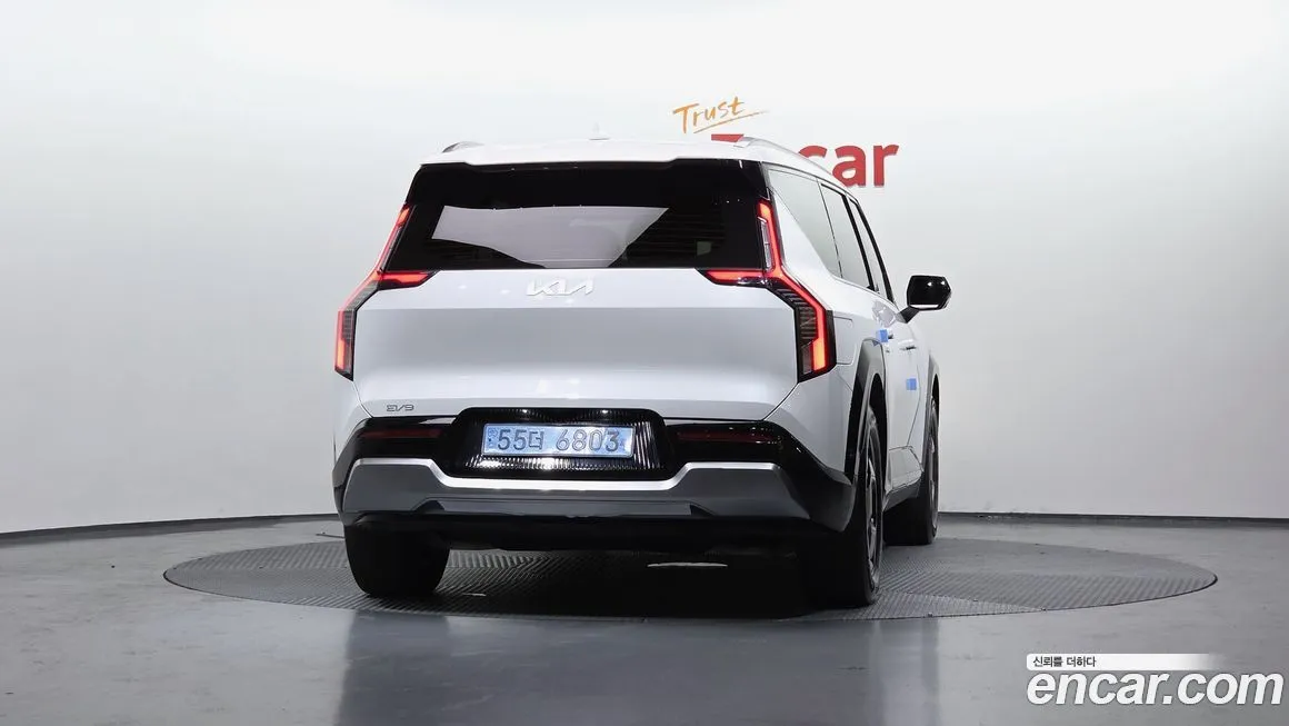 Kia EV9 2024 из KR, фото 4
