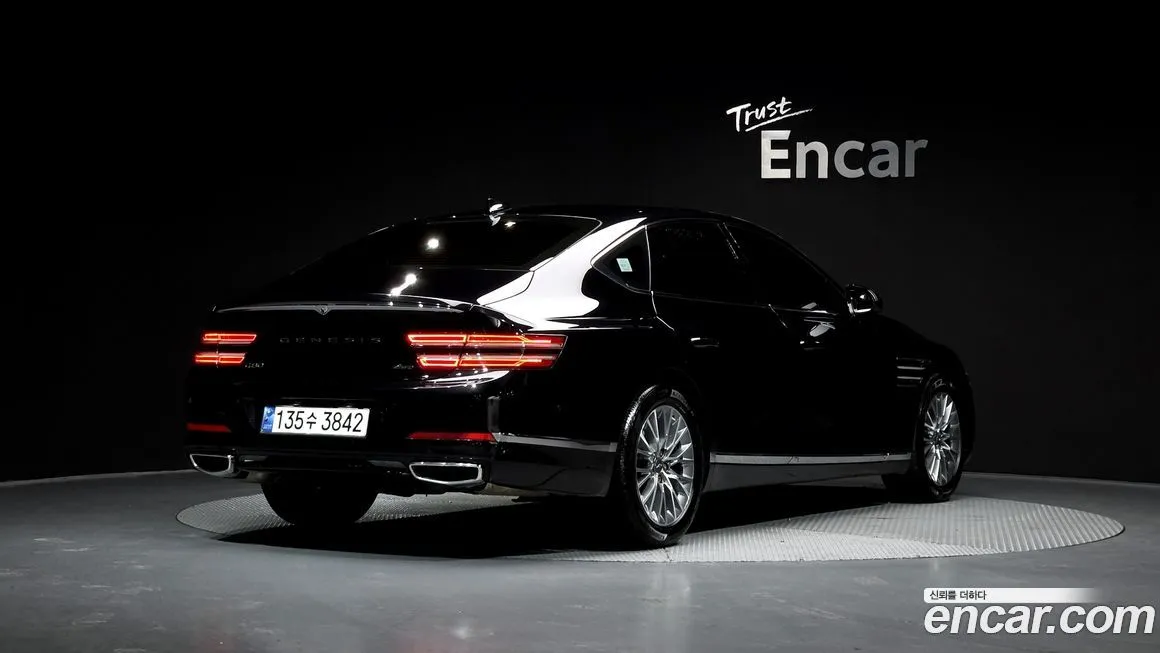 Genesis G80 — фото 9