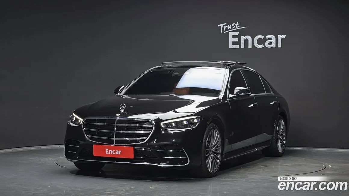 Mercedes-Benz S-Class — фото 1