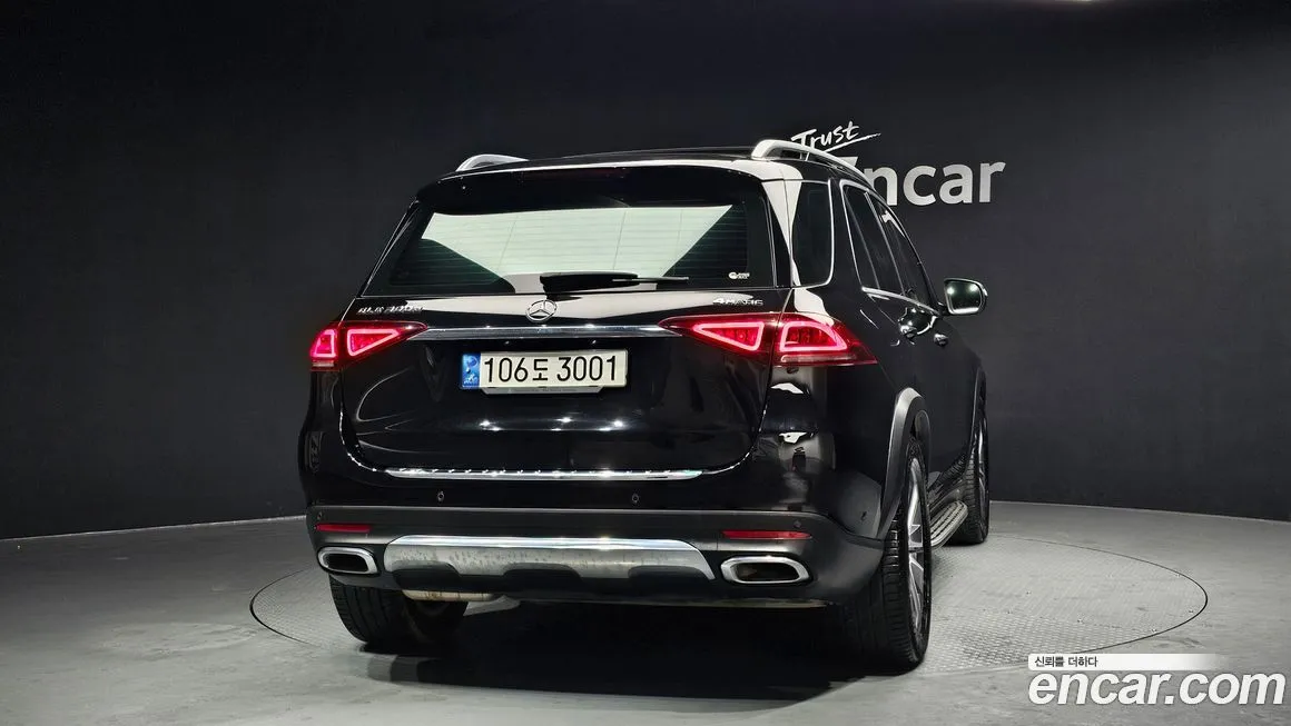 Mercedes-Benz GLE-Class — фото 4