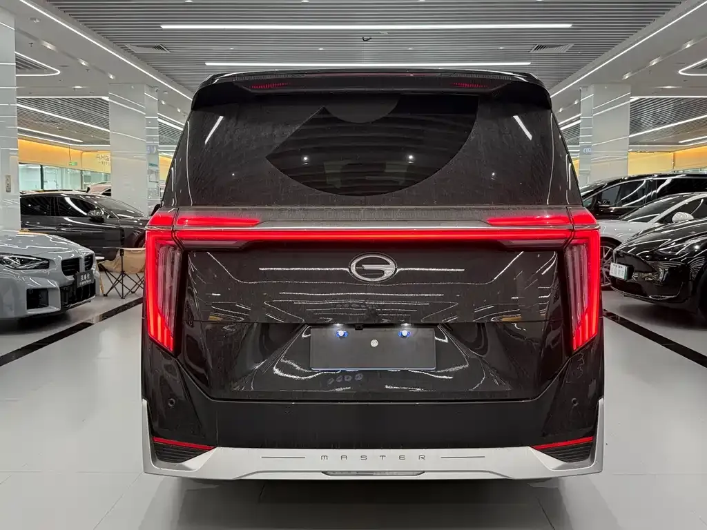 GAC Motor Trumpchi M8 — фото 4