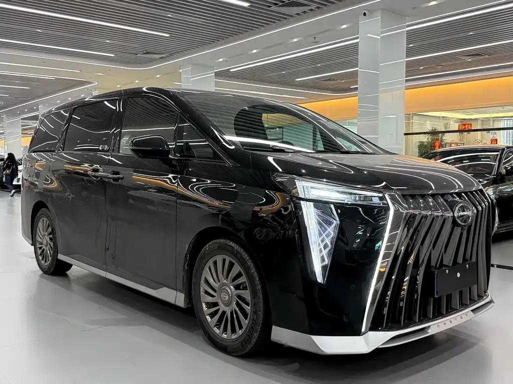 GAC Motor Trumpchi M8 — фото 10