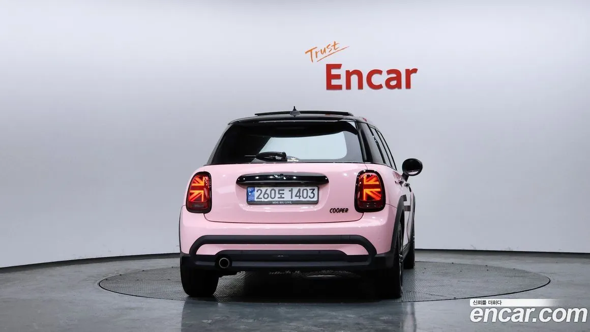 Mini Cooper 2022 из KR, фото 2