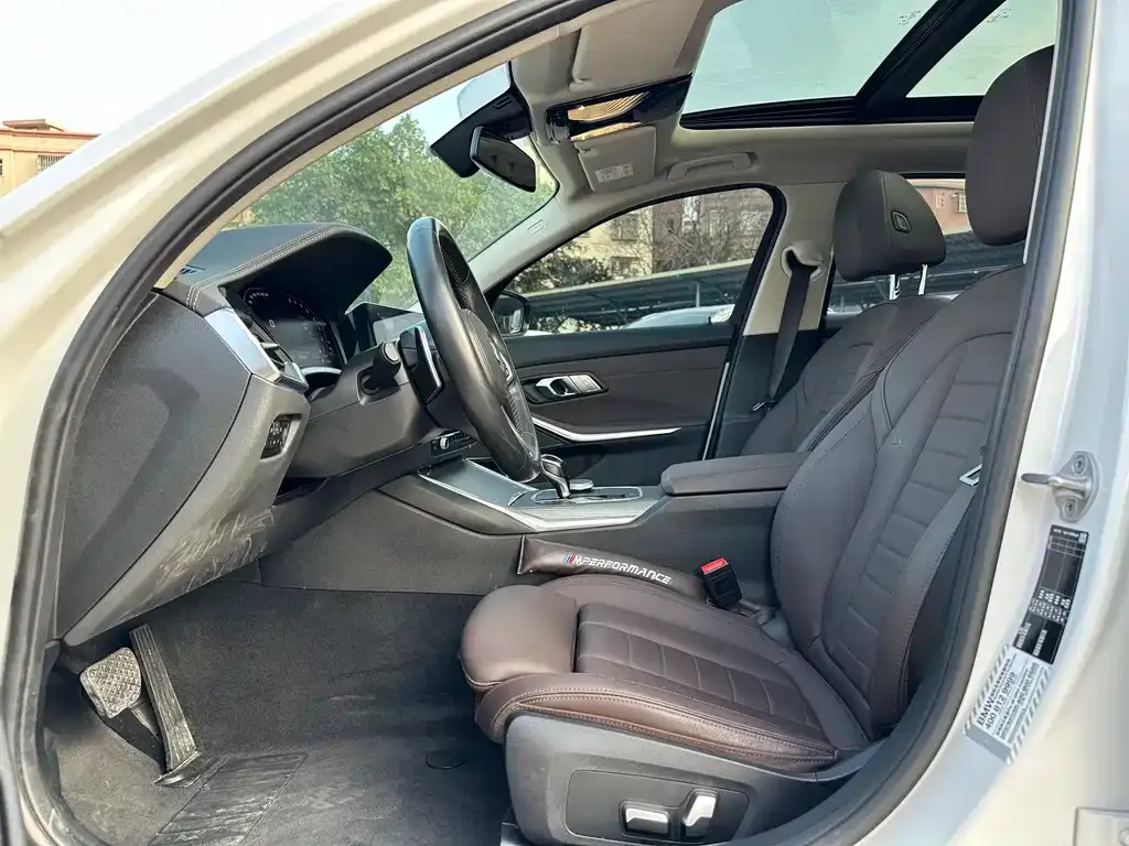 BMW 3 Series — фото 10