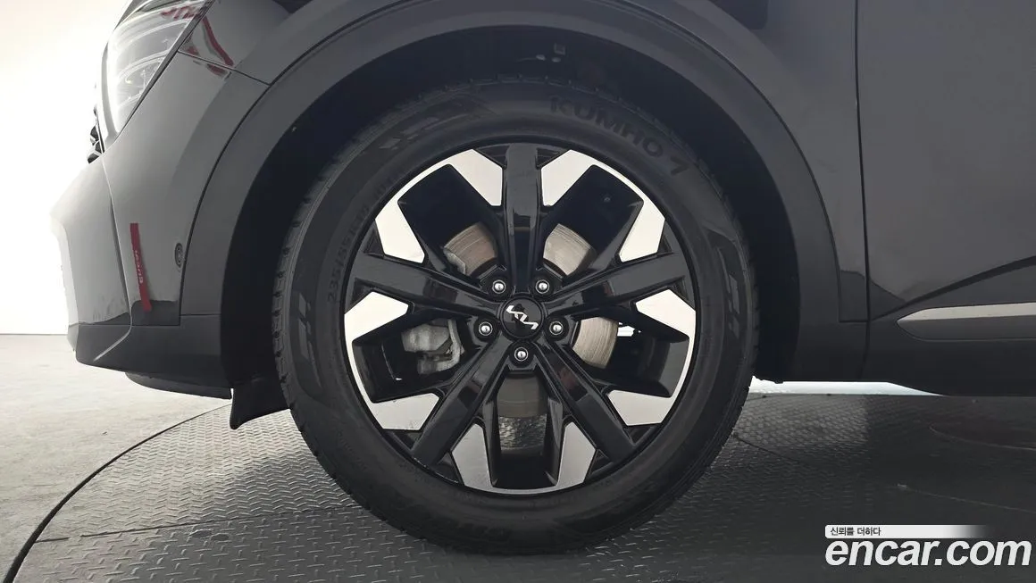 Kia Sportage — фото 6
