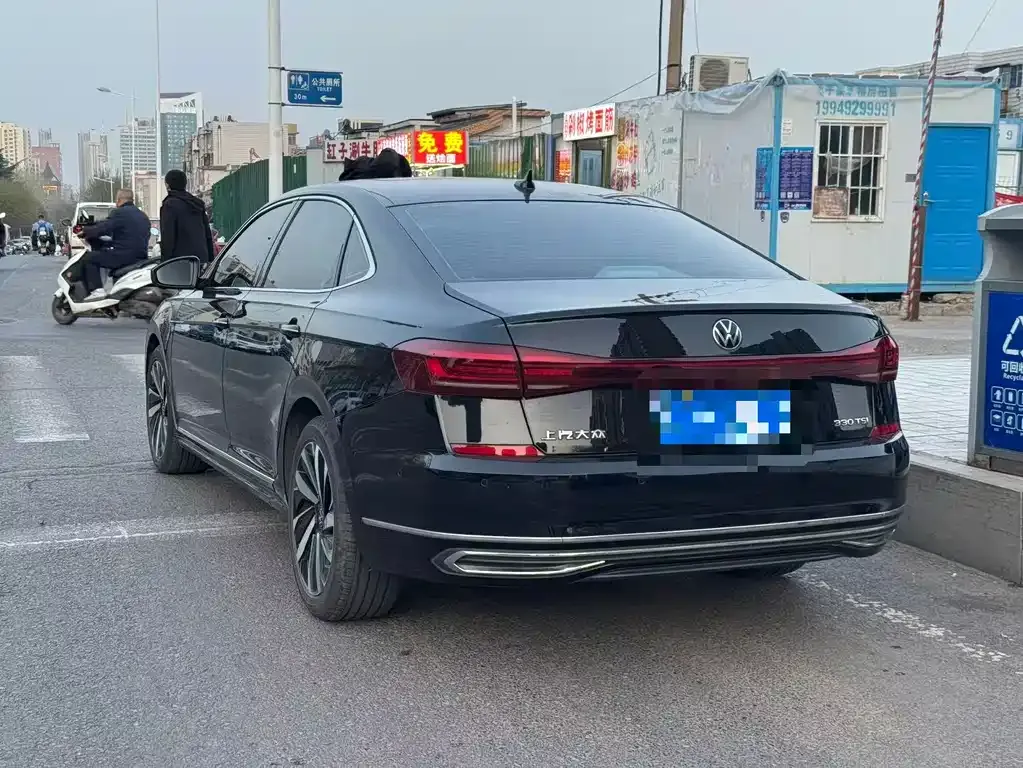 Volkswagen Passat — фото 9