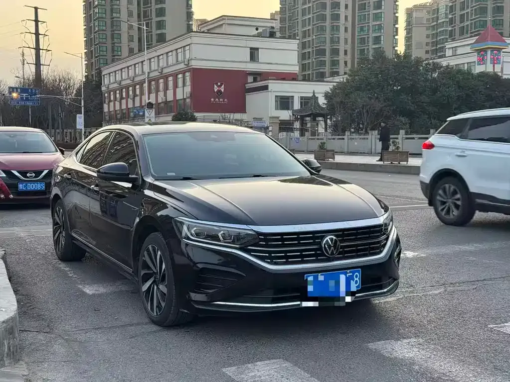 Volkswagen Passat — фото 4