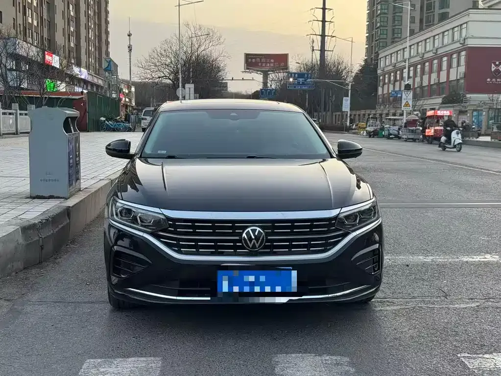 Volkswagen Passat — фото 5