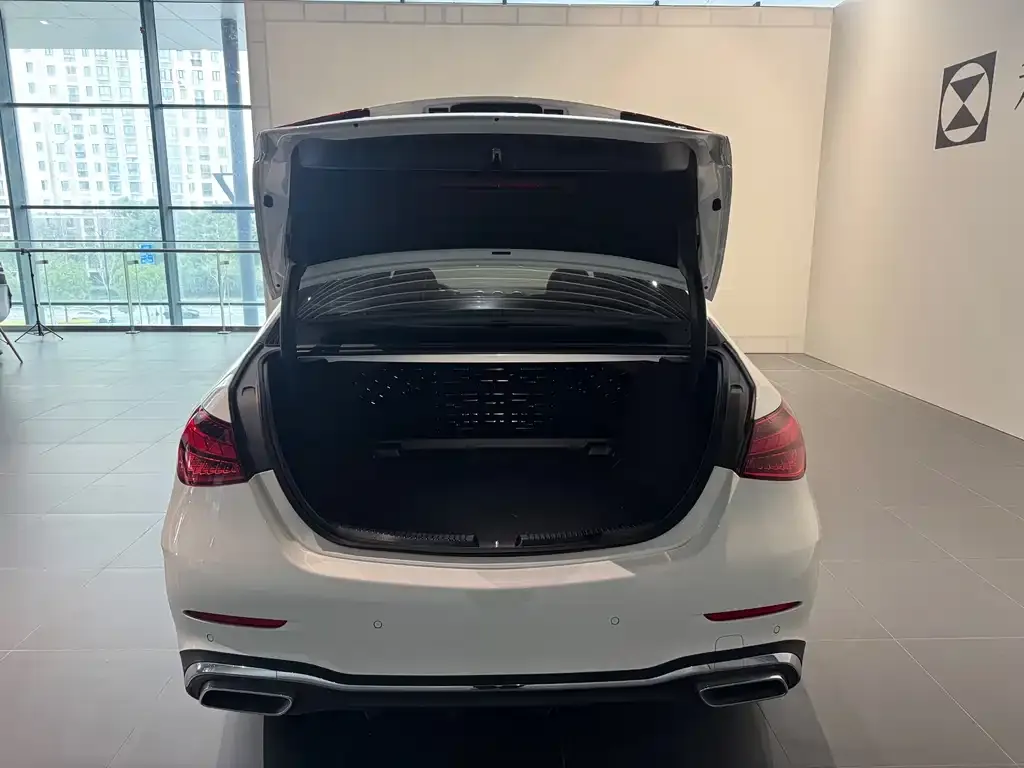 Mercedes-Benz C-Class 2023 из CN, фото 6