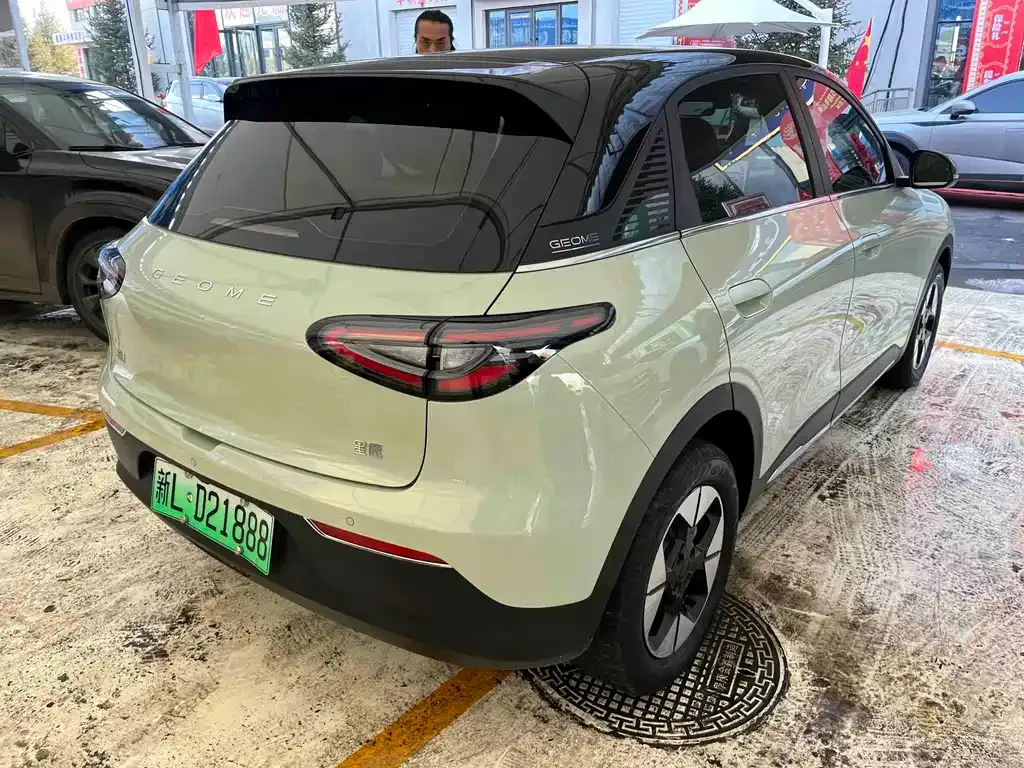 Geely Starburst — фото 2