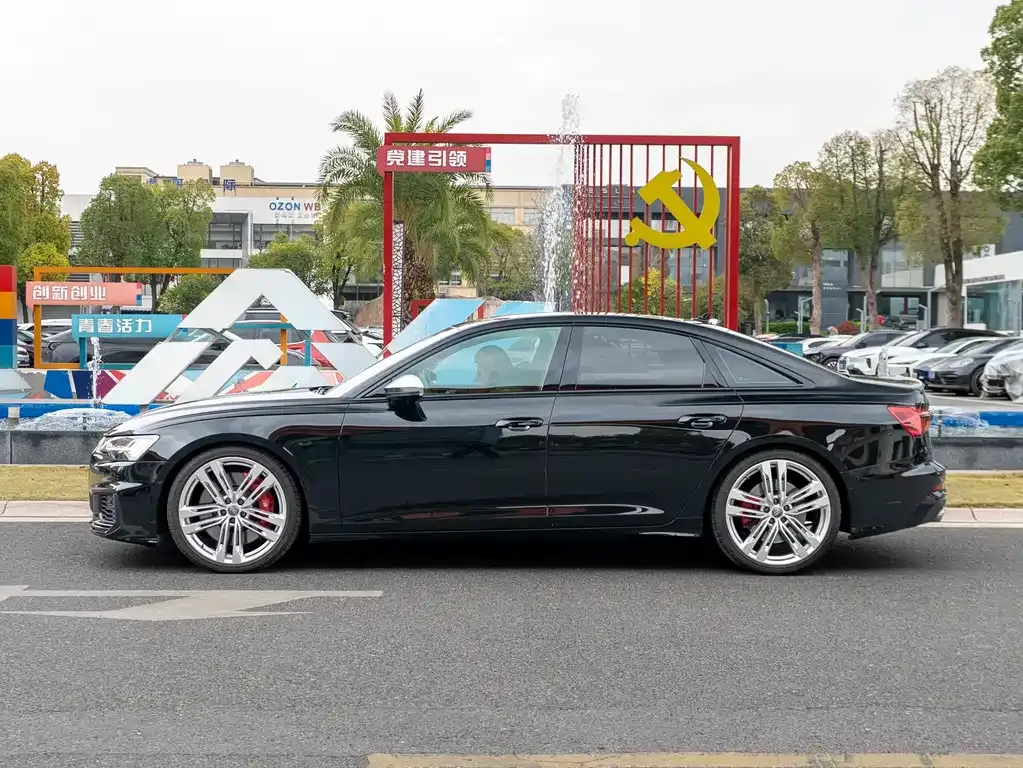 Audi S6 2022 из CN, фото 6