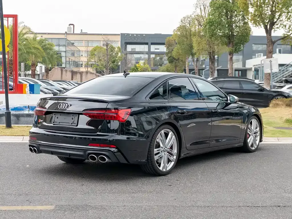 Audi S6 2022 из CN, фото 9