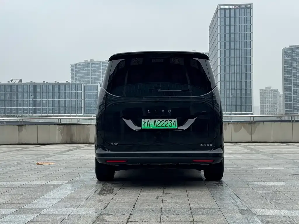 Geely Yizhen L380 2024 из CN, фото 4