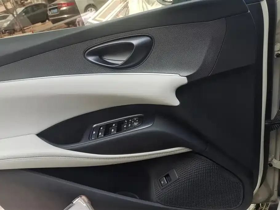 BYD Seal 06 DM-i Touring Edition — фото 4