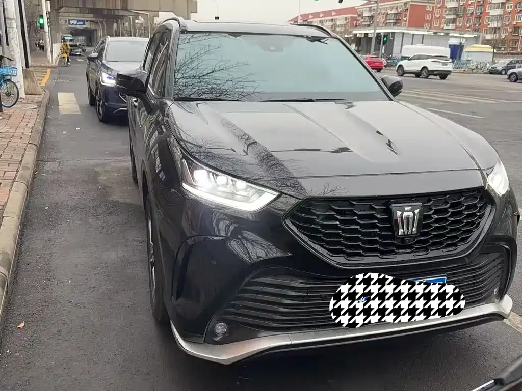 Toyota Crown Kluger 2025 из CN, фото 7