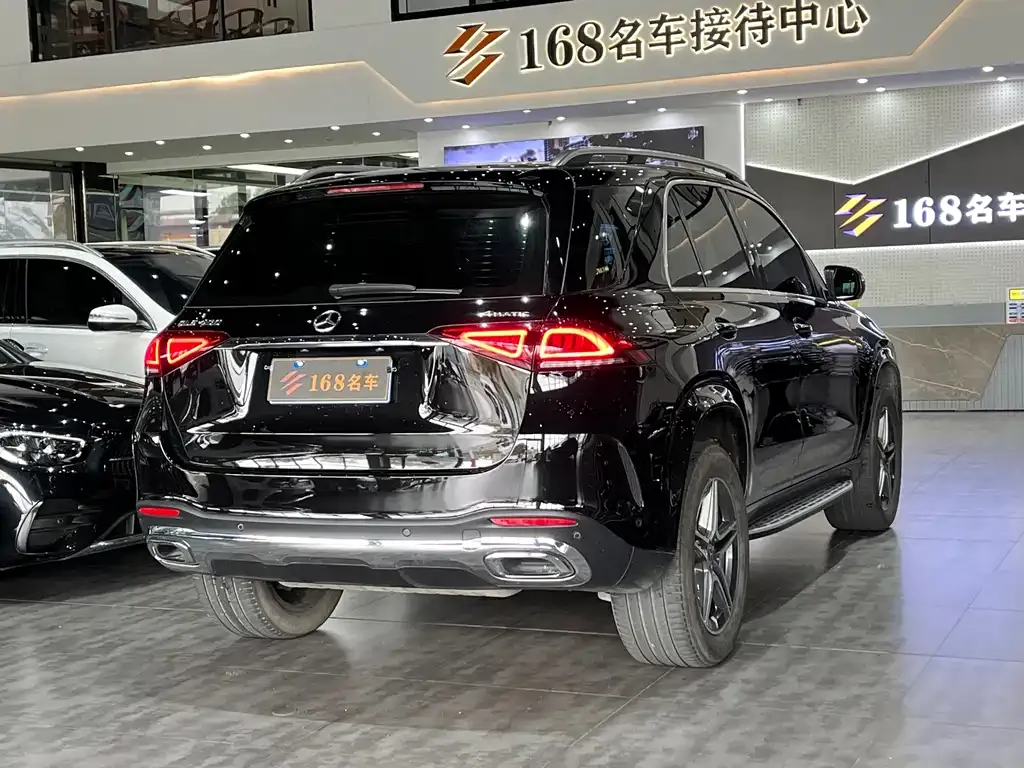 Mercedes-Benz GLE — фото 7