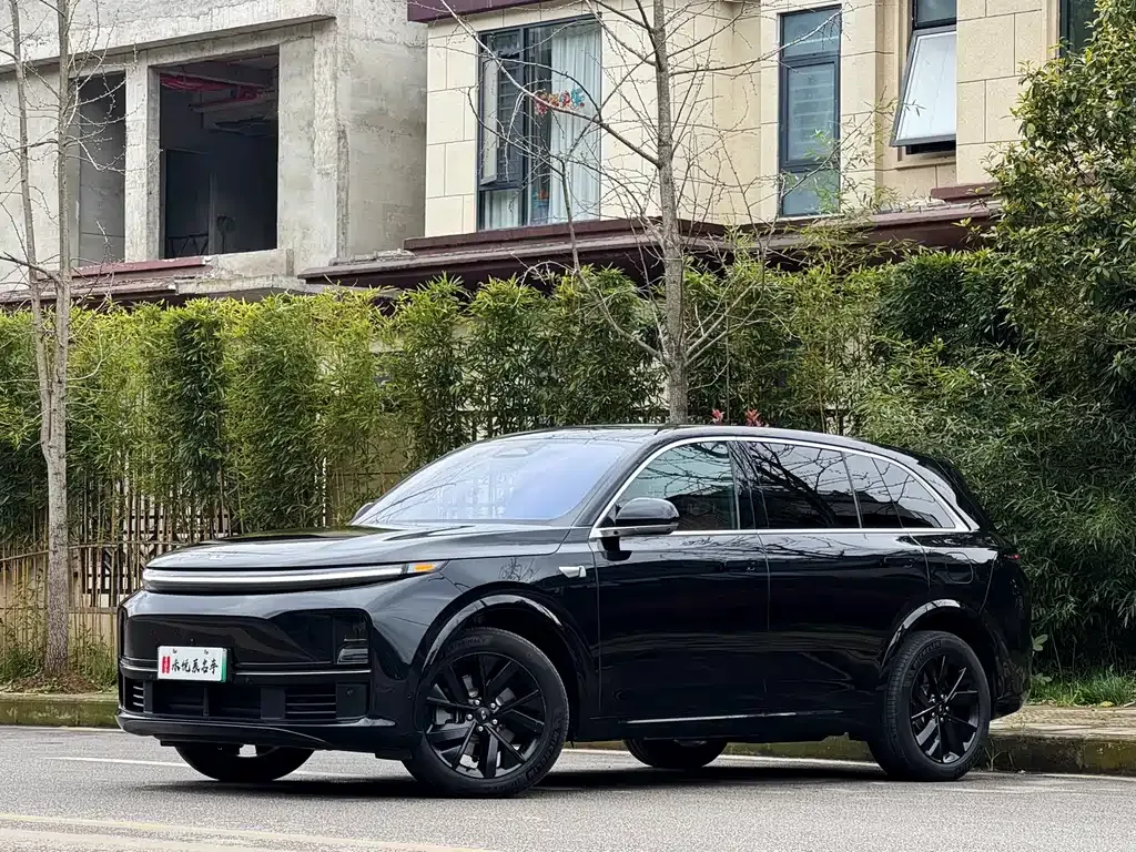 Li Auto L7