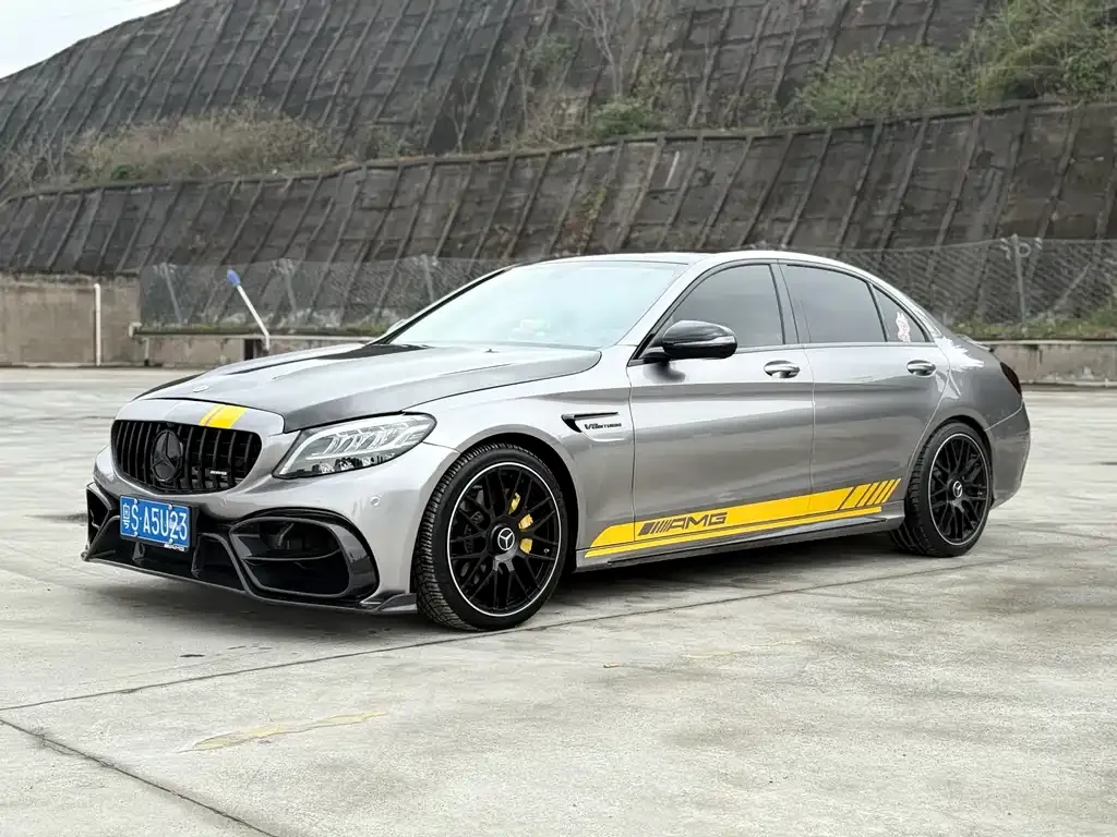 Mercedes-Benz C-Class — фото 1