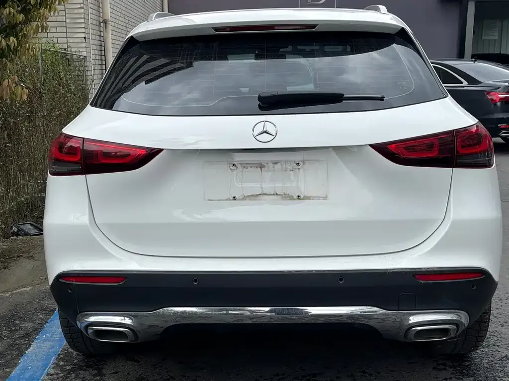 Mercedes-Benz GLA — фото 9