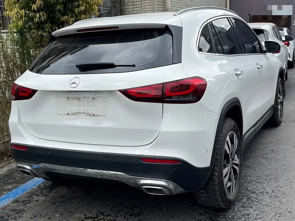 Mercedes-Benz GLA — фото 3