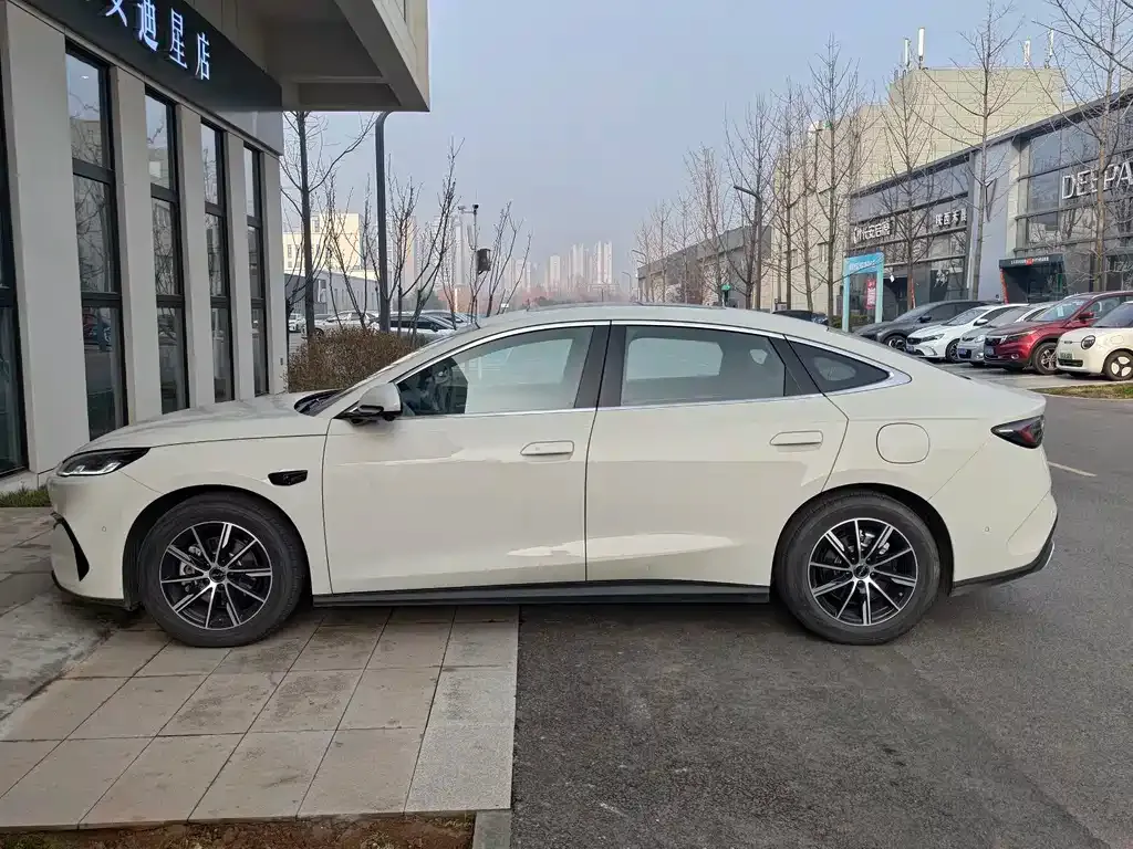 BYD Seal 06 2025 из CN, фото 10