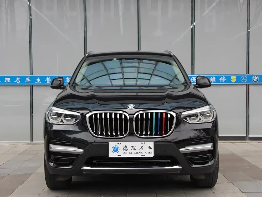 BMW X3 — фото 8