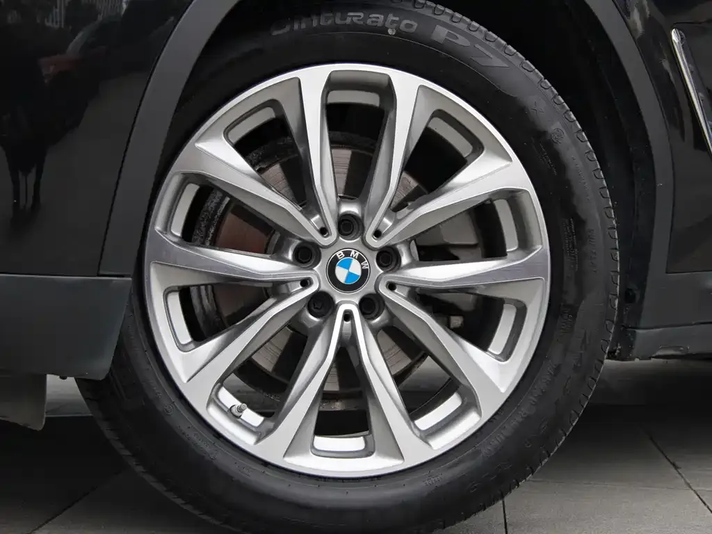 BMW X3 — фото 3