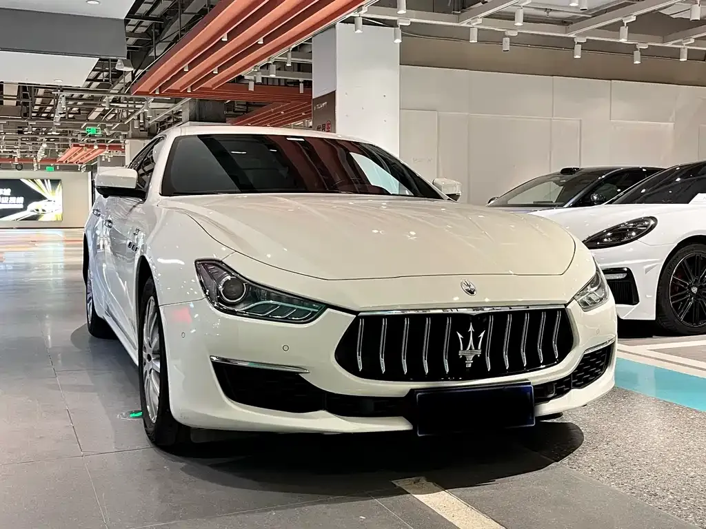 Maserati Ghibli — фото 3