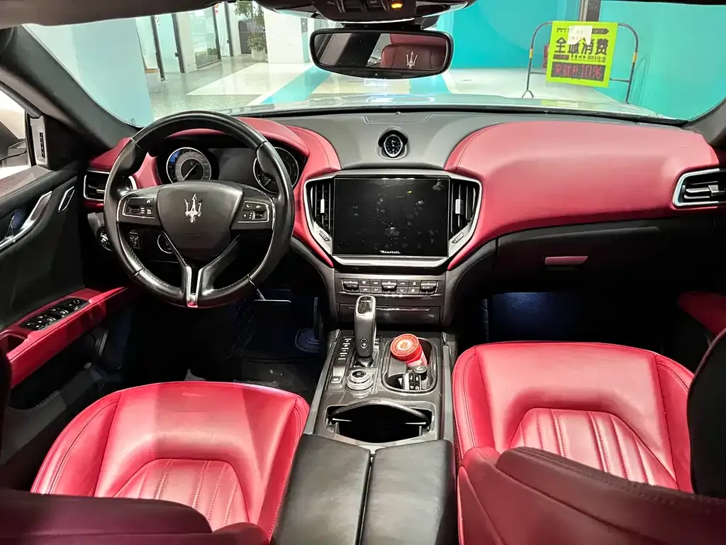 Maserati Ghibli — фото 6