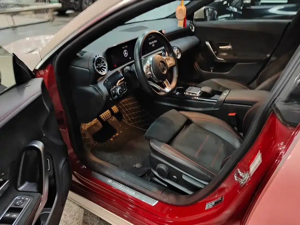 Mercedes-Benz CLA (Import) 2022 из CN, фото 2