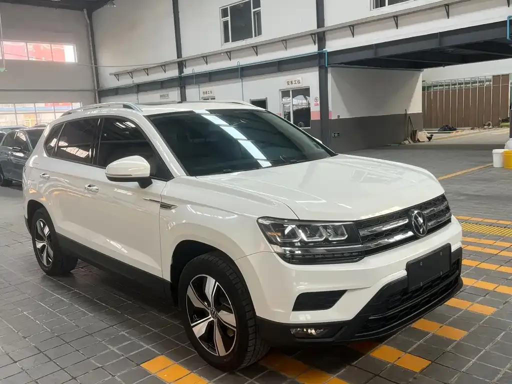 Volkswagen Tharu — фото 7