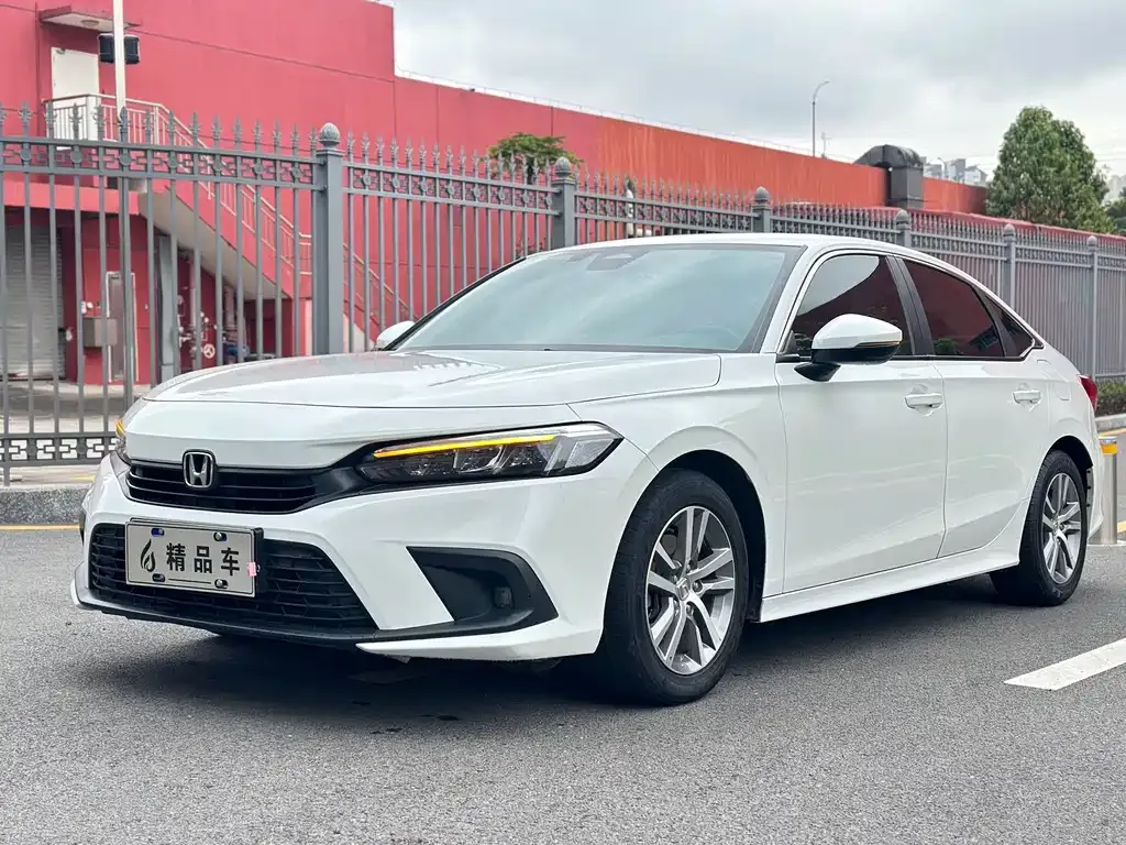 Honda Civic — фото 1