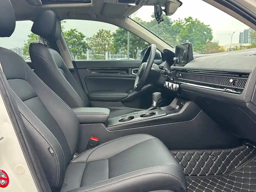 Honda Civic — фото 6