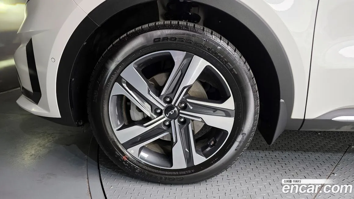 Kia Sorento — фото 5