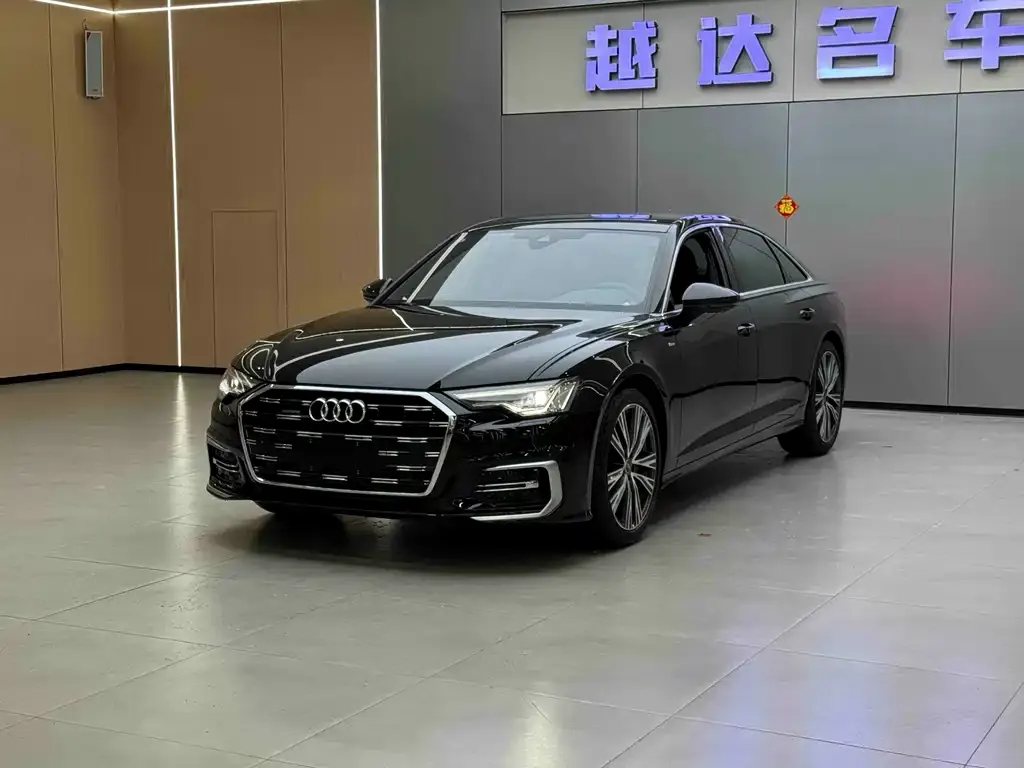 Audi A6L — фото 10