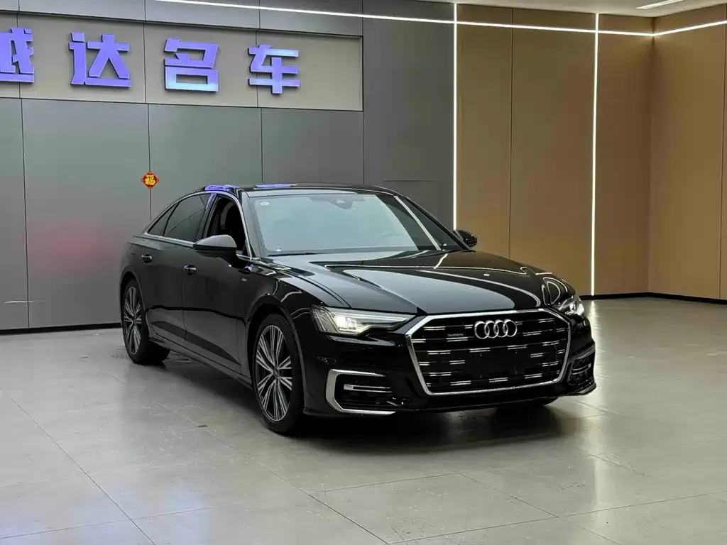 Audi A6L — фото 2