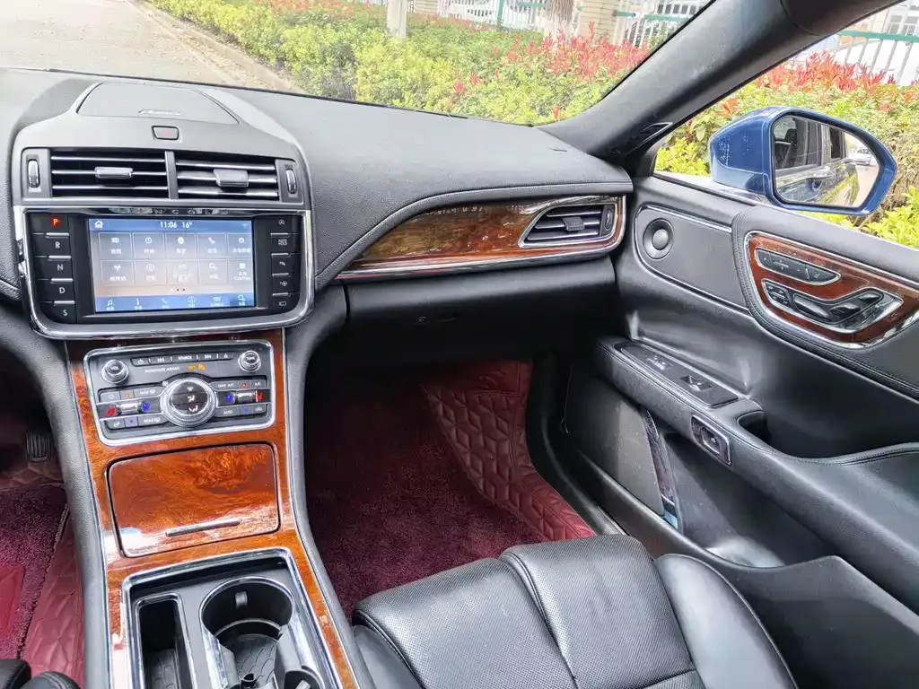 Lincoln Continental 2021 из CN, фото 6