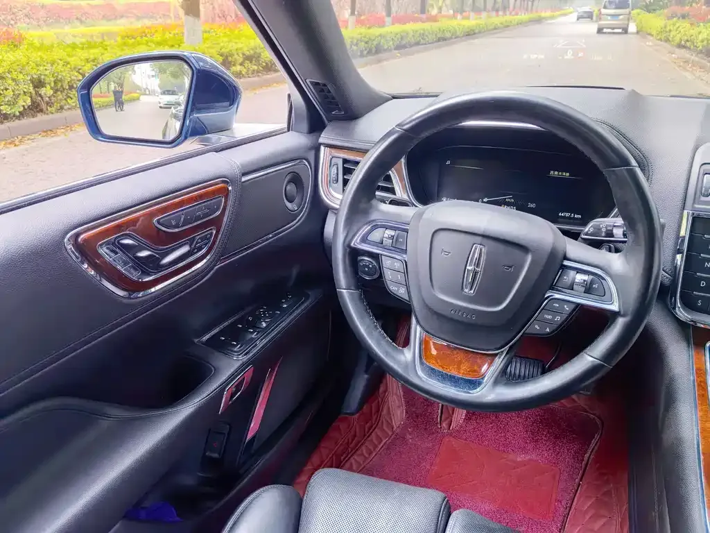 Lincoln Continental 2021 из CN, фото 4