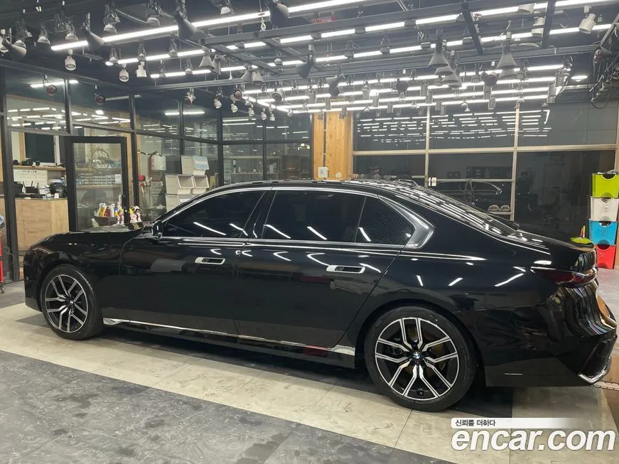 BMW 7-Series 2024 из KR, фото 6