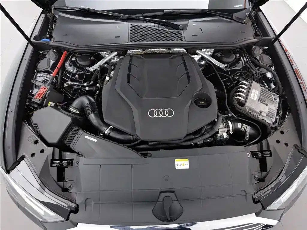 Audi A6L — фото 4
