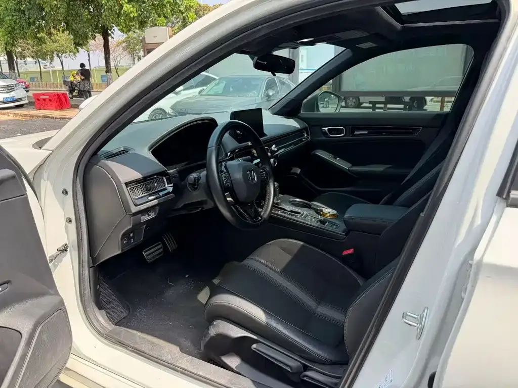Honda Civic — фото 4