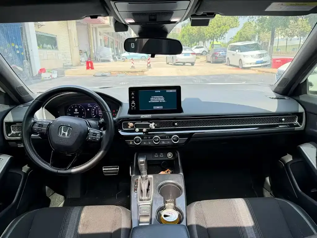 Honda Civic — фото 5