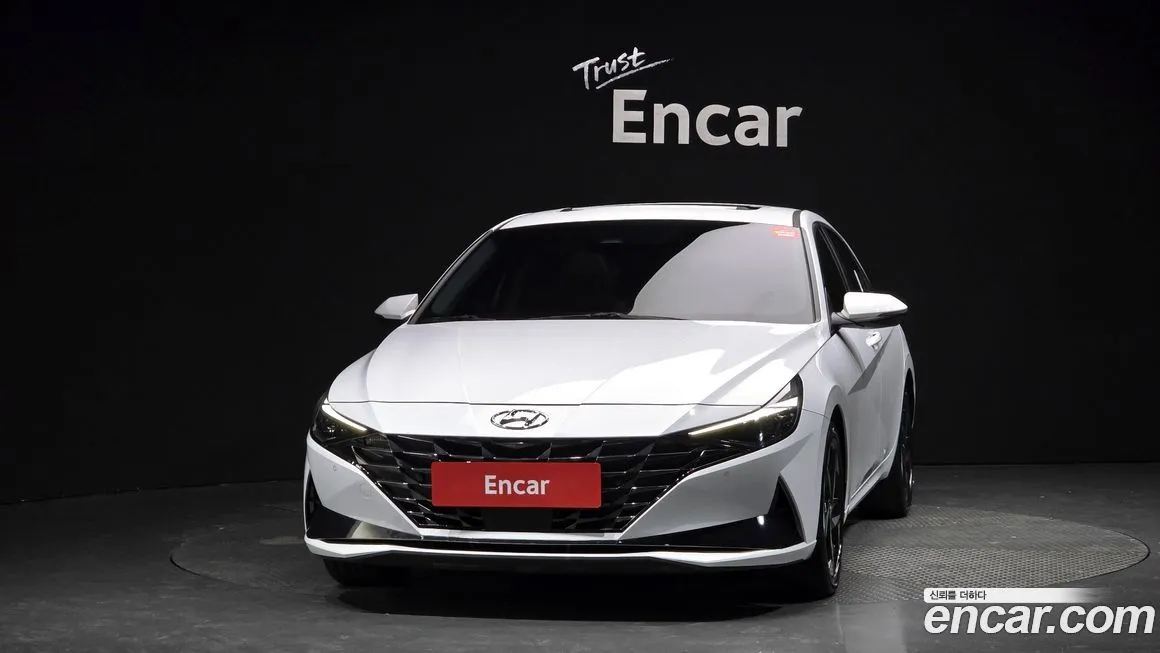 Hyundai AVANTE — фото 2
