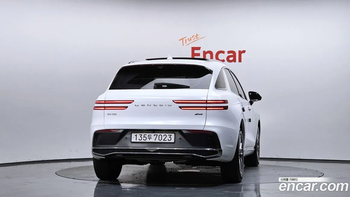 Genesis GV70 2025 из KR, фото 4