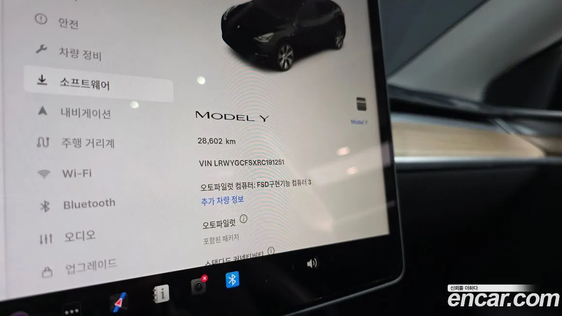 Tesla Model Y — фото 5