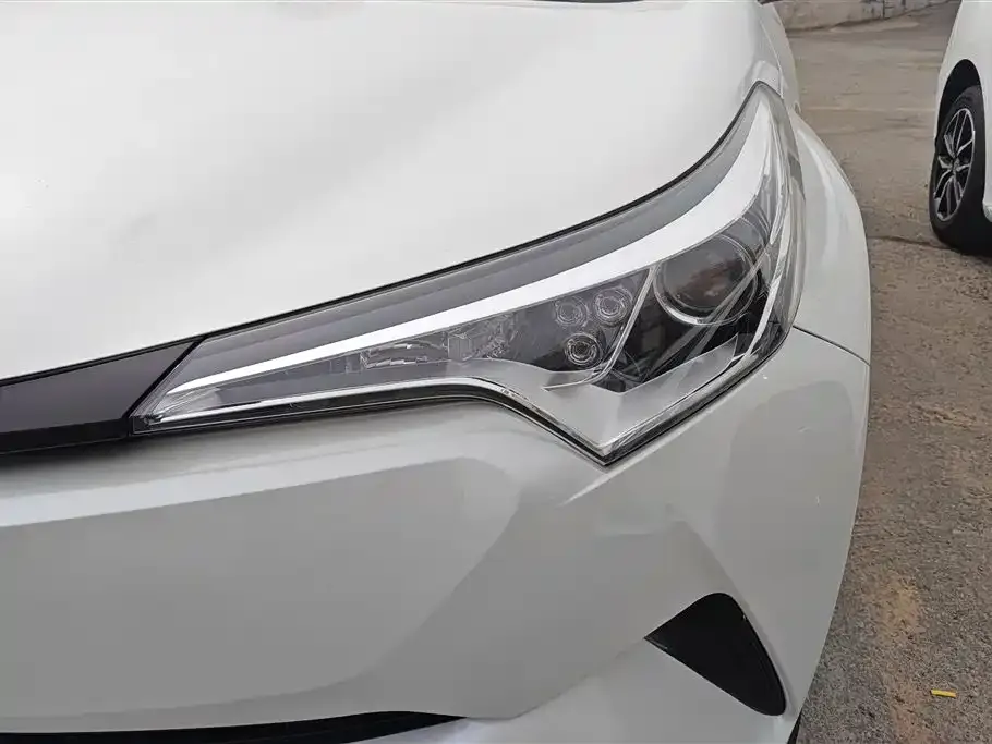 Toyota C-HR 2021 из CN, фото 5
