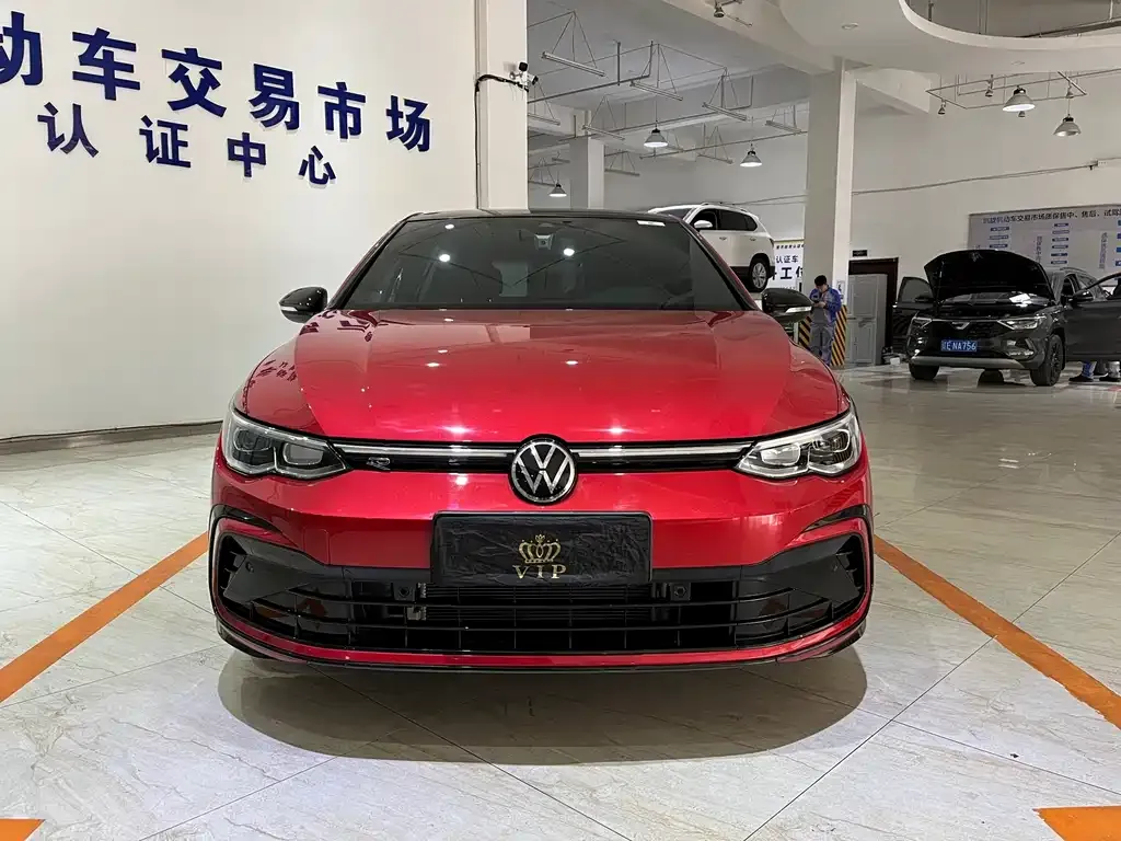 Volkswagen Golf 2021 из CN, фото 4