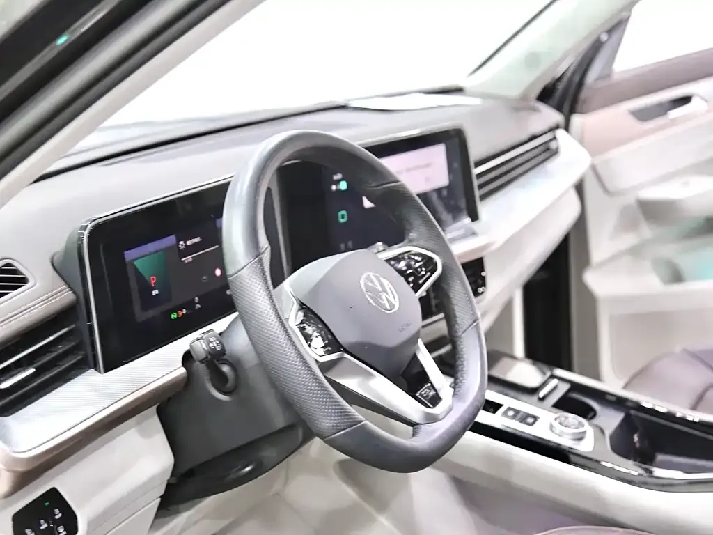 Volkswagen Tavendor 2023 из CN, фото 7