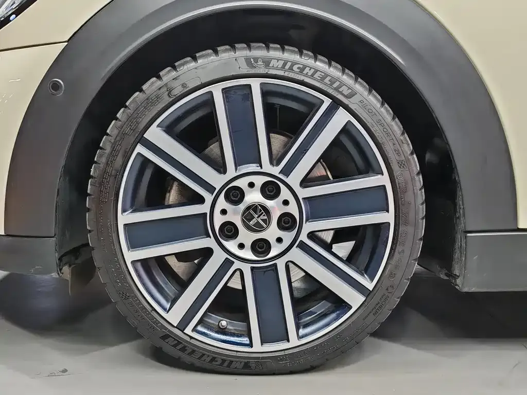 MINI Cooper (3-door) 2022 из CN, фото 6